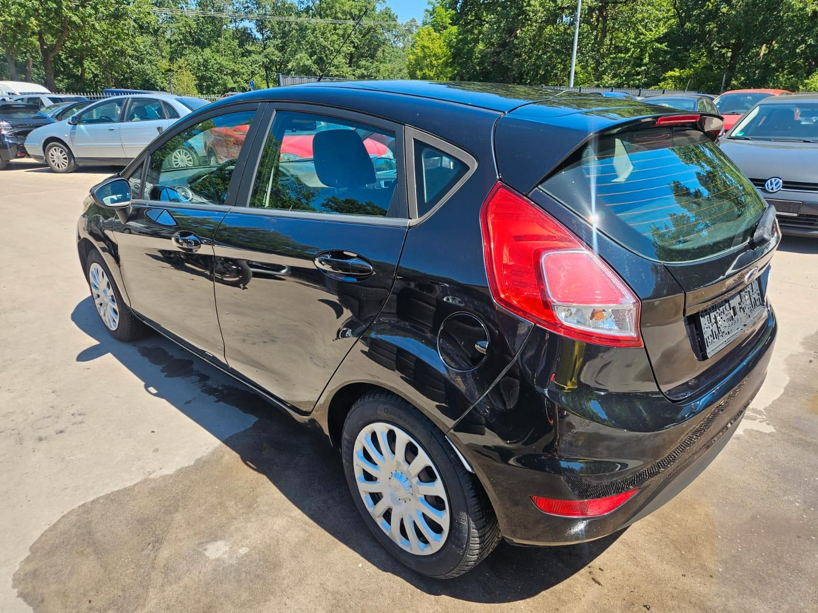 Ford Fiesta 2013 — photo 6