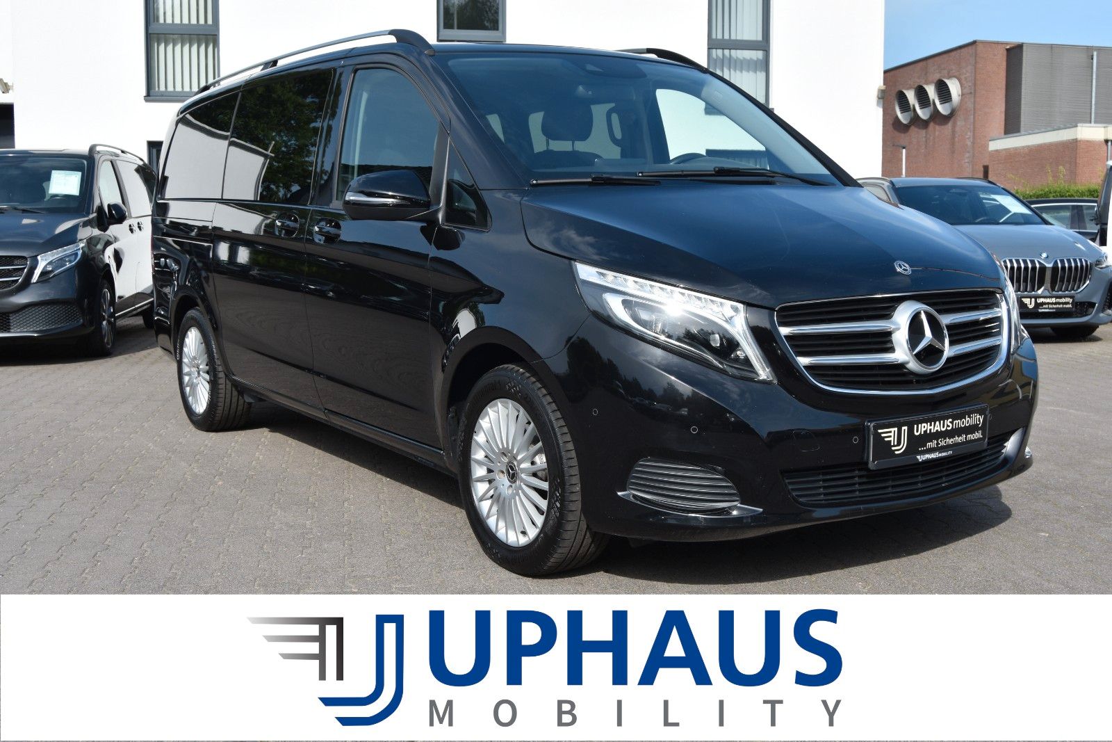 MERCEDES-BENZ V 220 CDI  lang LED/Navi/RFK/7-Sitzer/AHK