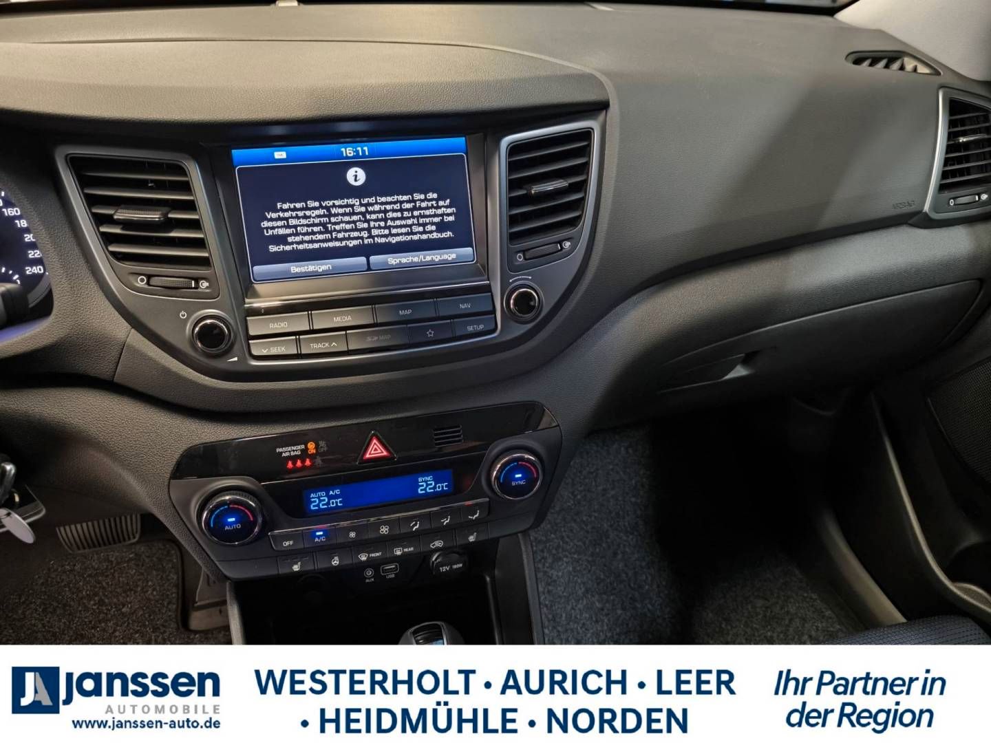 Fahrzeugabbildung Hyundai TUCSON Classic ADVANTAGE, 19' Alu
