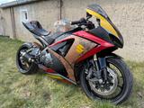 Suzuki GSX-R 1000 K7/K8 Custom Bike - SUZUKI GSX 8R