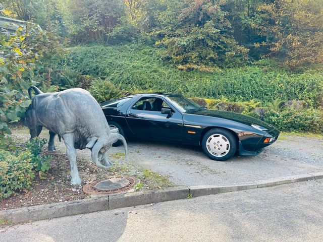 Porsche 928S Schaltgetriebe 310PS 4,7L 928