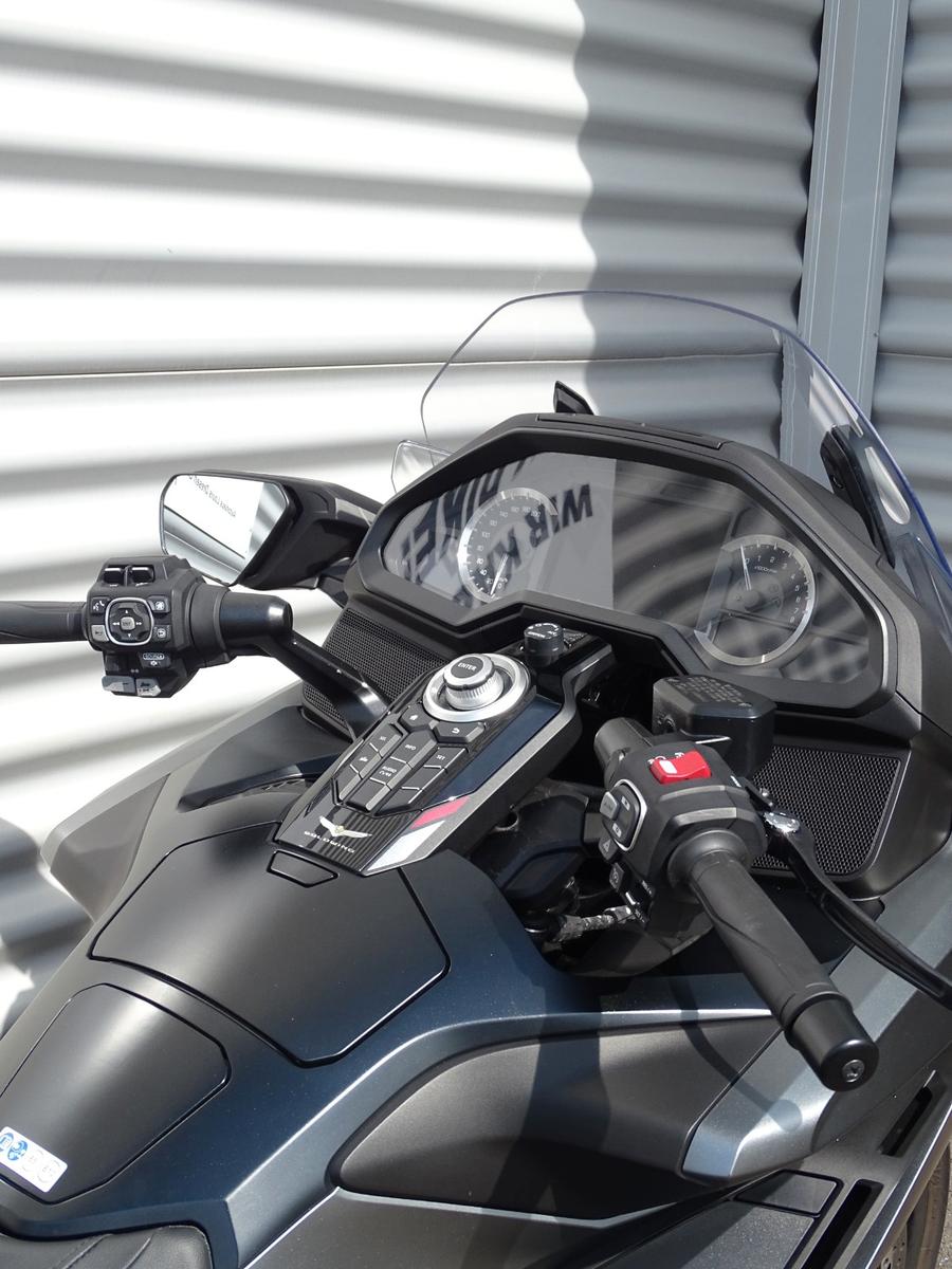 Honda GL1800 Goldwing Bagger DCT | 1. Hand |