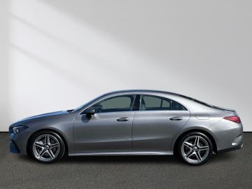 Mercedes CLA 200 - 3