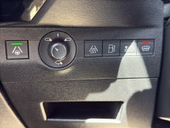 Fahrzeugabbildung DS Automobiles DS 7 Crossback E-Tense 300 4x4 Grand Chic