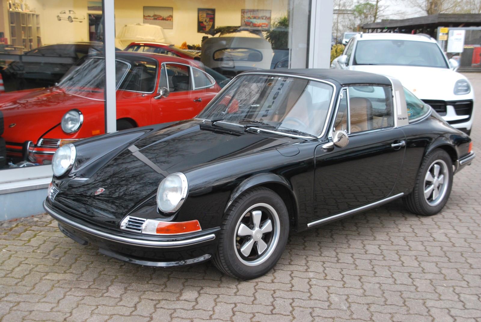 Porsche 911  2,4 T Targa