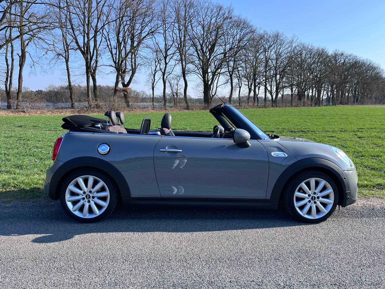 MINI Cooper S Cabrio Cooper S JCW