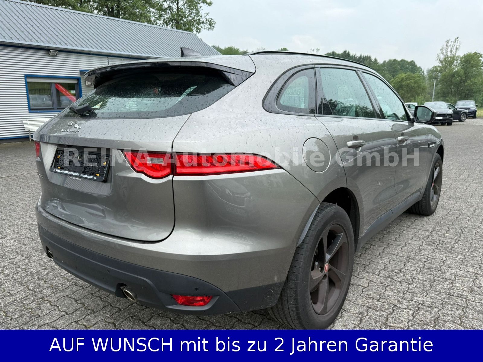 Fahrzeugabbildung Jaguar F-PACE 2,0T Prestige AWD, Pano, Leder, Meridian