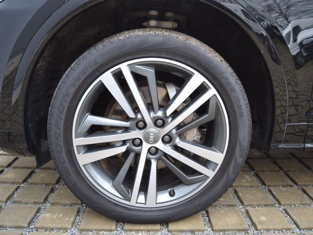 Q5 Sport 40 TDI qu. S-tr. S-line AHK/MATRIX/NAVI
