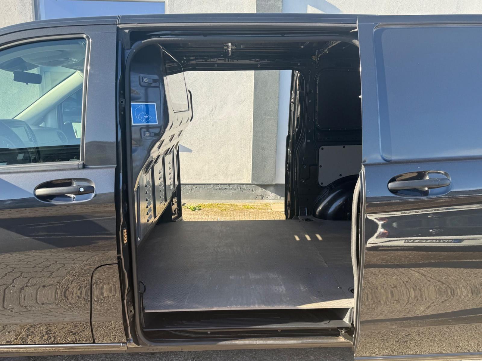 Mercedes-Benz Vito Kasten 119 CDI Pro RWD lang,LED,Navi,Kamera