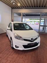 Toyota Yaris Cool - Toyota Yaris mit Benzin-Antrieb: Cool