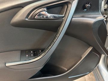 Opel Astra *TÜV 0328*LKHZ*2-ZONEN*TEMPO*NAVI*PDC*
