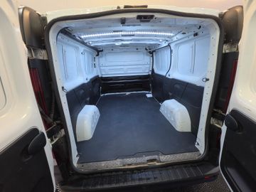 Renault Trafic - 9