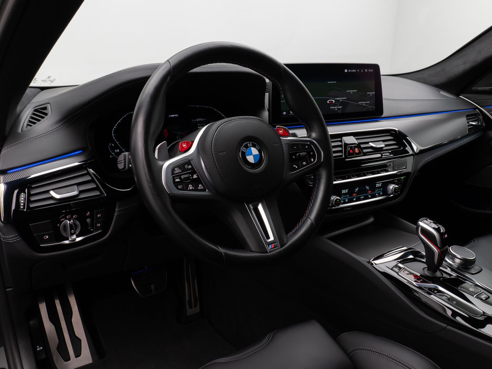 Fahrzeugabbildung BMW M5 Competition xD 360°HUD DAB ACC Komfort 20Zoll
