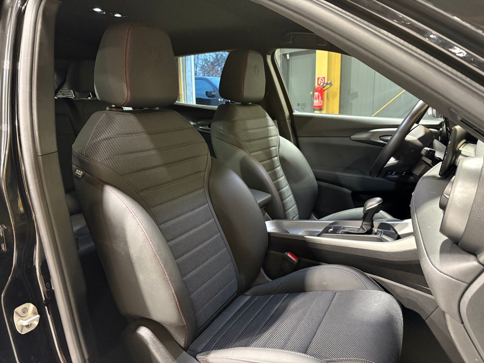 Fahrzeugabbildung Alfa Romeo Tonale Sprint/APPLE/NAVI/ACC/PDC/SPURHALTE/KLIMA