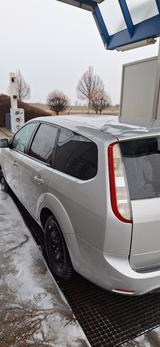 Ford Focus 1,6TDCi 80kW DPF Concept Turnier Concept - Ford Focus aus 2010 mit Diesel-Antrieb