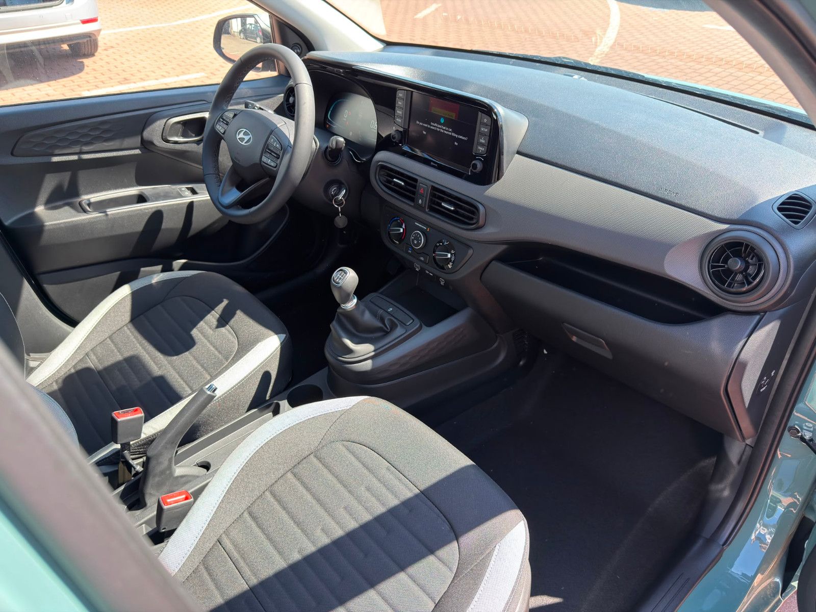Fahrzeugabbildung Hyundai i10 1.0 Select *Navi*Klima*CarPlay*RFKamera*PDC*
