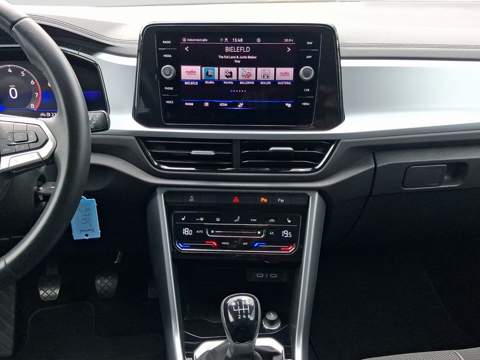 Volkswagen T-Roc - Bild 11
