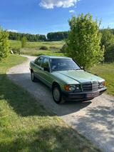 Mercedes-Benz W201 190 E 2.6 | Seltene Far... - Mercedes-Benz 190 in Wiesbaden