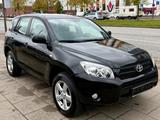 Toyota RAV 4 RAV4 Sol / TÜV NEU - Toyota RAV 4 mit Benzin-Antrieb: Allradantrieb