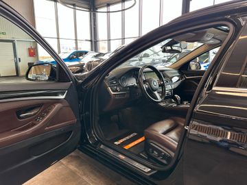 BMW 530 d *Luxury*HeadUP*Panorama*