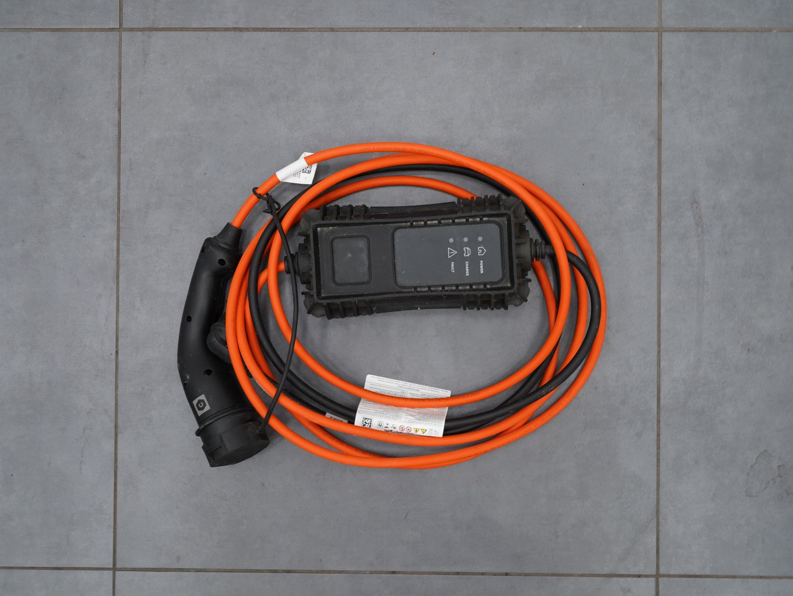 Fahrzeugabbildung Peugeot e- 208 136 Active Pack 50KWH/WÄRMEPUMPE/LED/SOH