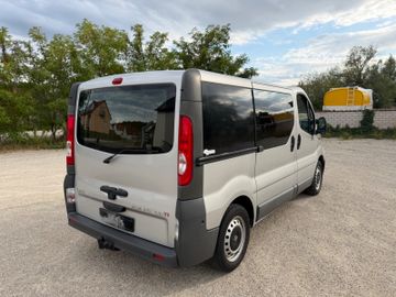 Opel Vivaro - 5