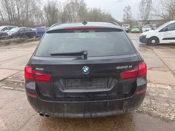 BMW 520 - 7