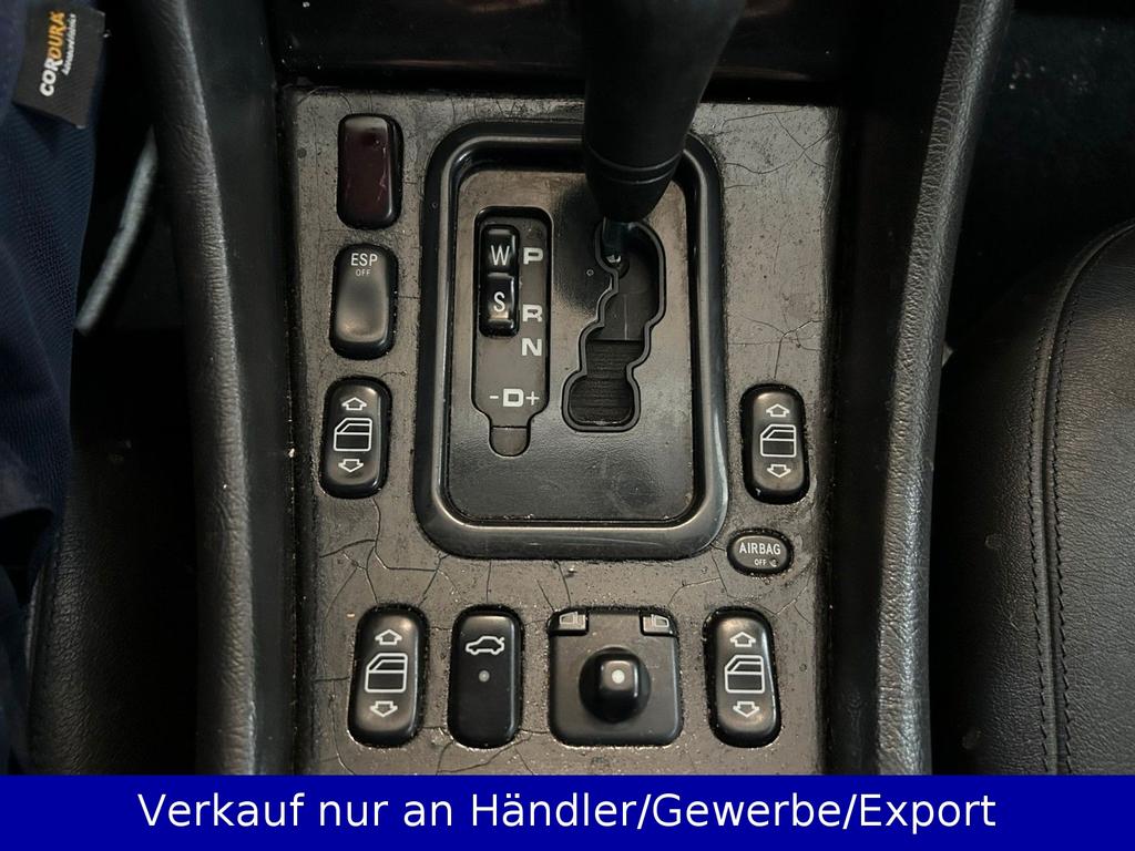 Mercedes-Benz CLK 200