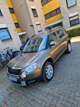 Skoda Yeti 4x4  DSG 2.0TDI 140ps TÜV 6/28 ... - Skoda Yeti: 140