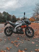 Aprilia Tuono 125 - APRILIA TUONO 125