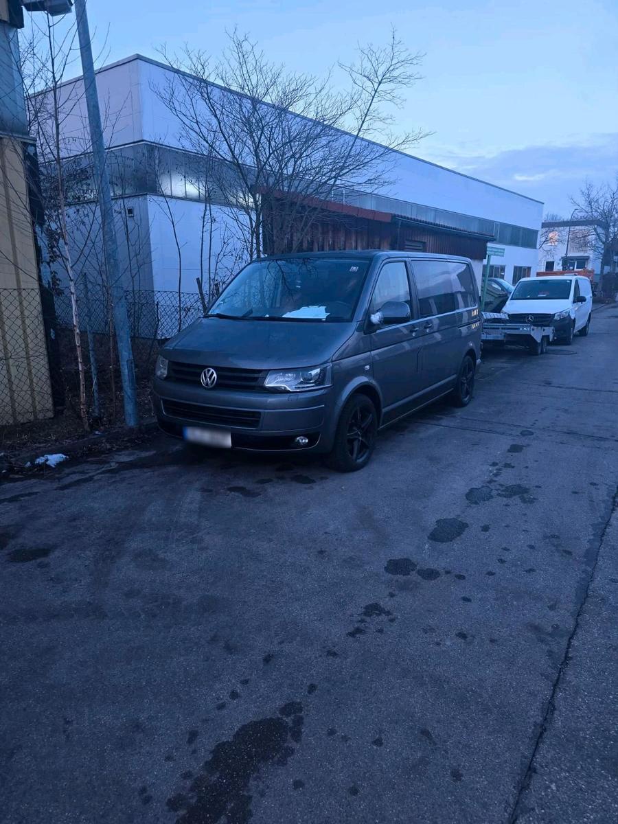 Volkswagen T5 Transporter