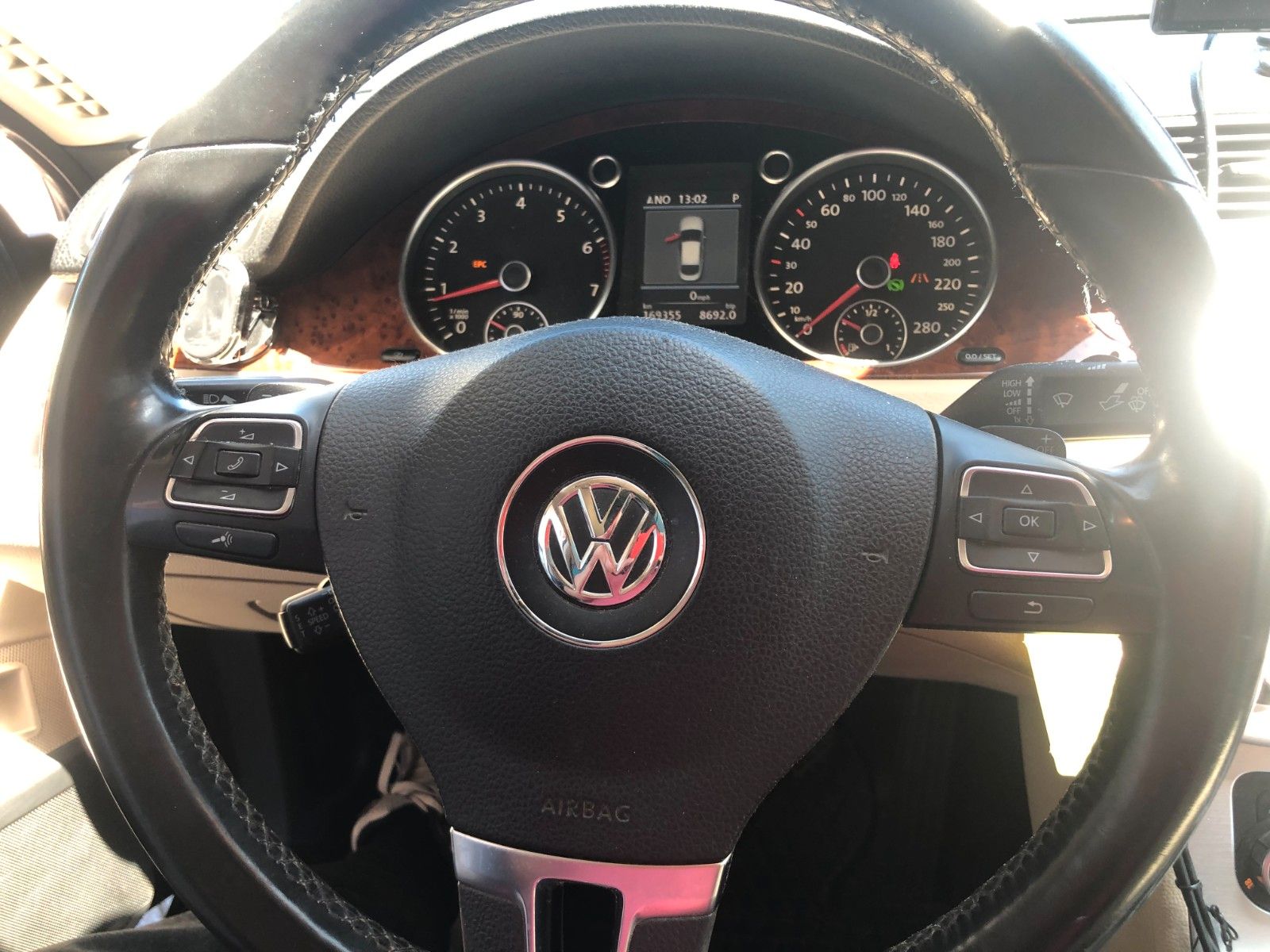 Fahrzeugabbildung Volkswagen Passat CC Automatik/Leder/Panoramadach