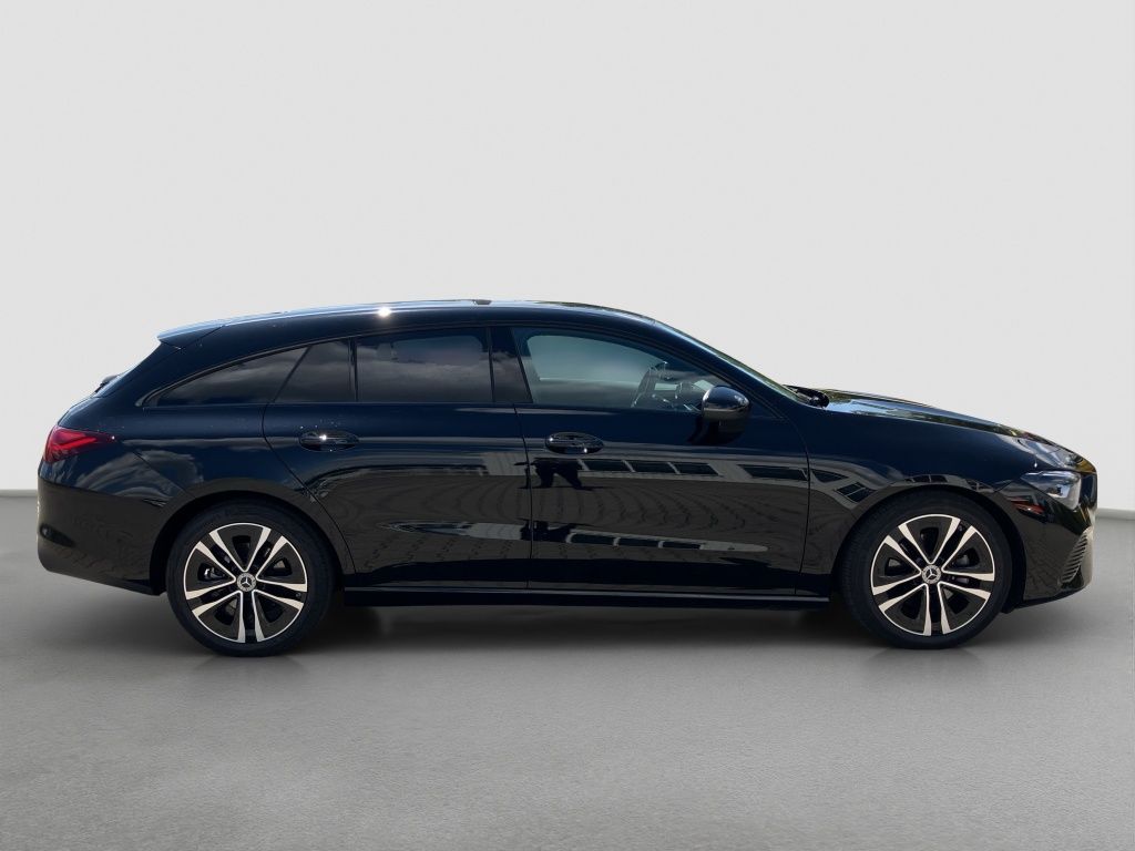 Fahrzeugabbildung Mercedes-Benz CLA 180 d Shooting Brake Progressive*Night Paket