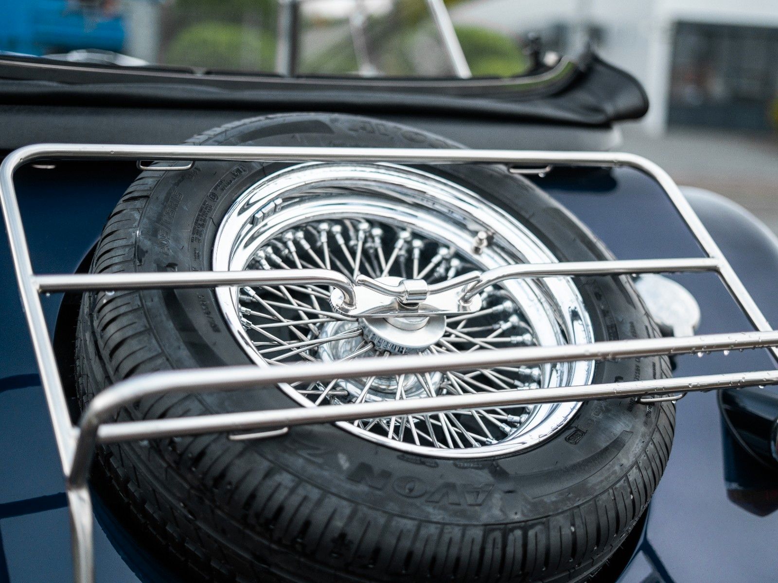 Fahrzeugabbildung Morgan Roadster 3,7 L V6 *1 Hand* + Sonderlack +