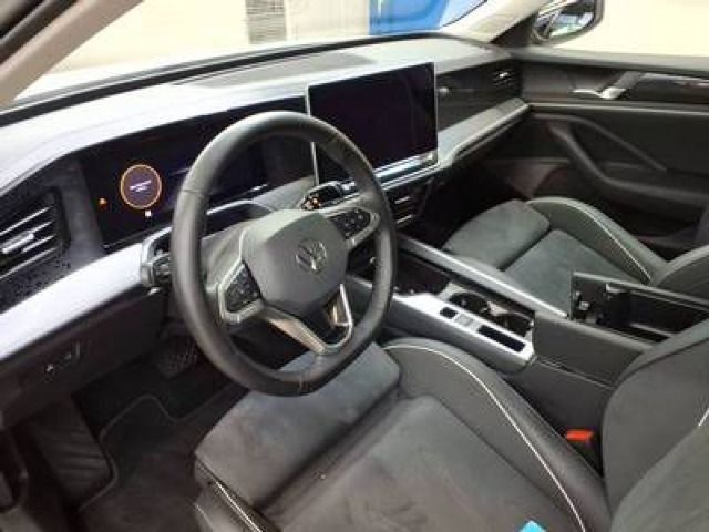 Volkswagen Passat Variant 1.5 eTSI DSG Business Navi AHK LE foto 4