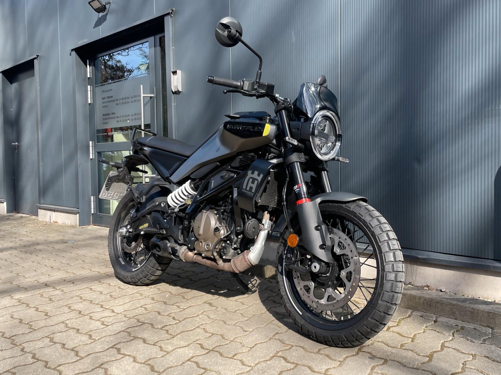 Husqvarna 125 Svartpilen Demobike