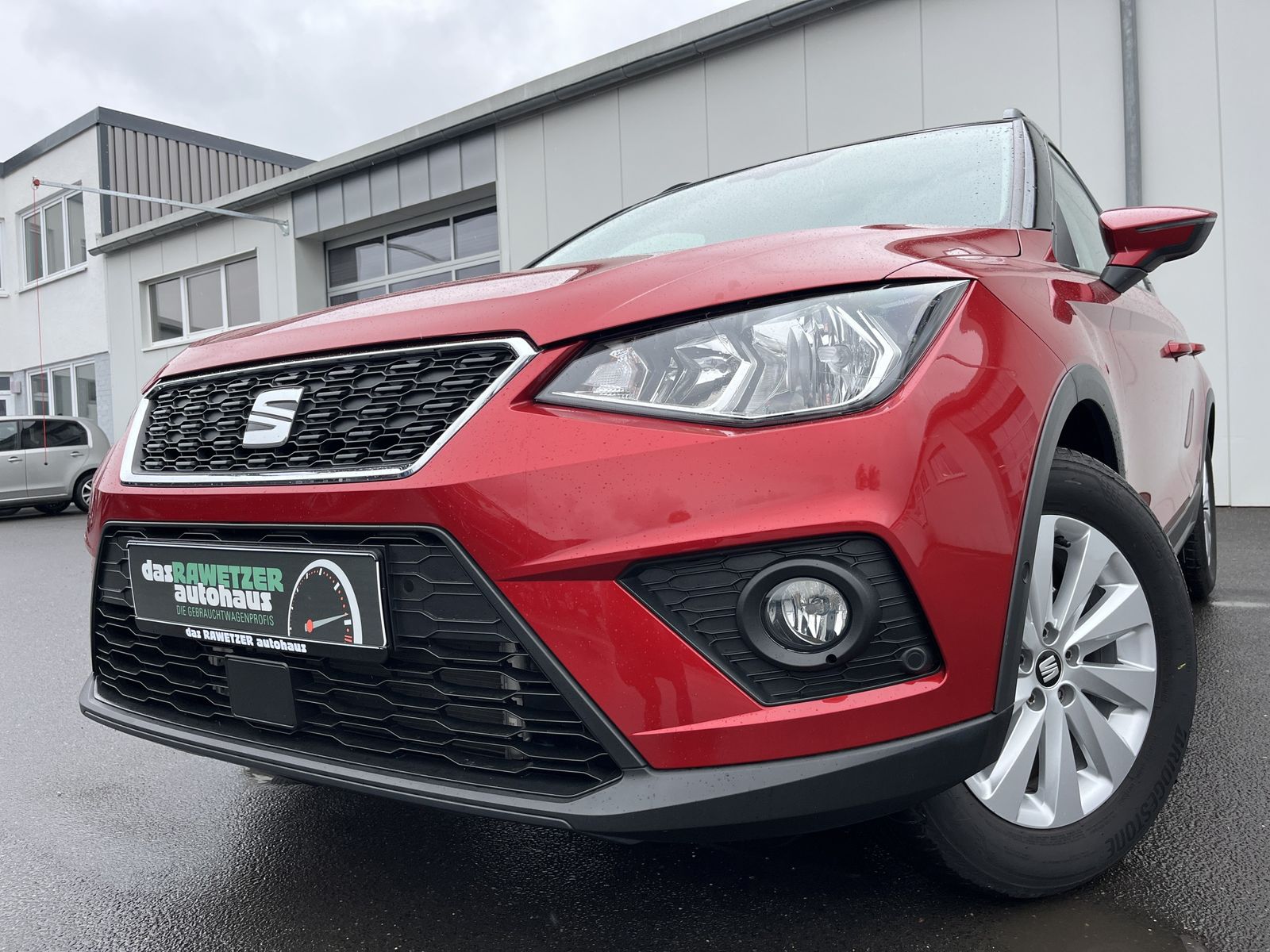 SEAT Arona 1.0 TSI Style 106€ m.20% Anz. Navi RFK Par
