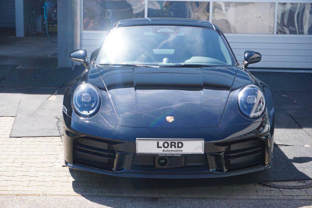 Image of Porsche 992