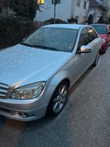 Mercedes-Benz Fahrzeug aus zweiter Hand. - : Zweite Hand