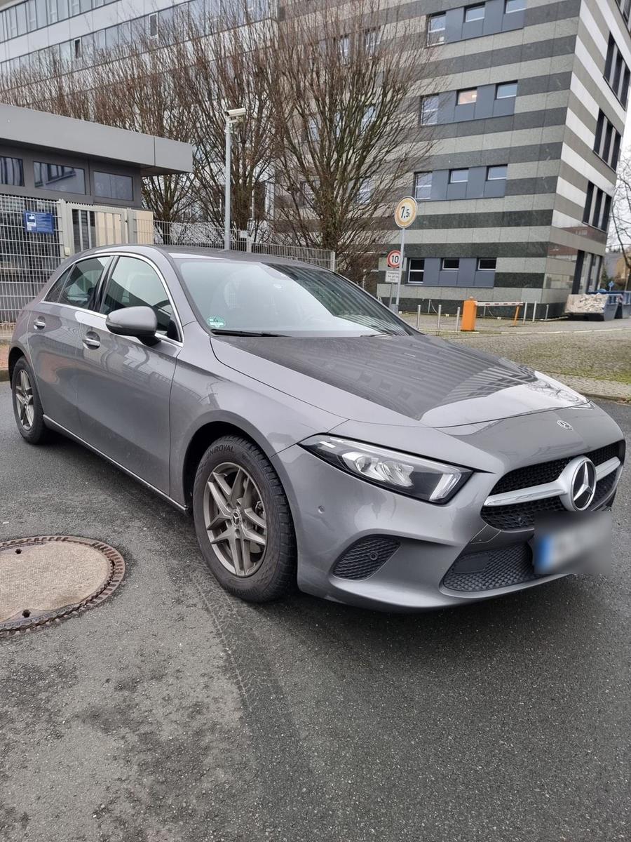 Mercedes-Benz A 180