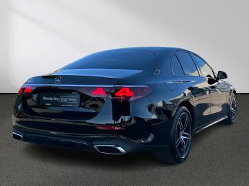 Mercedes E 200 - 4