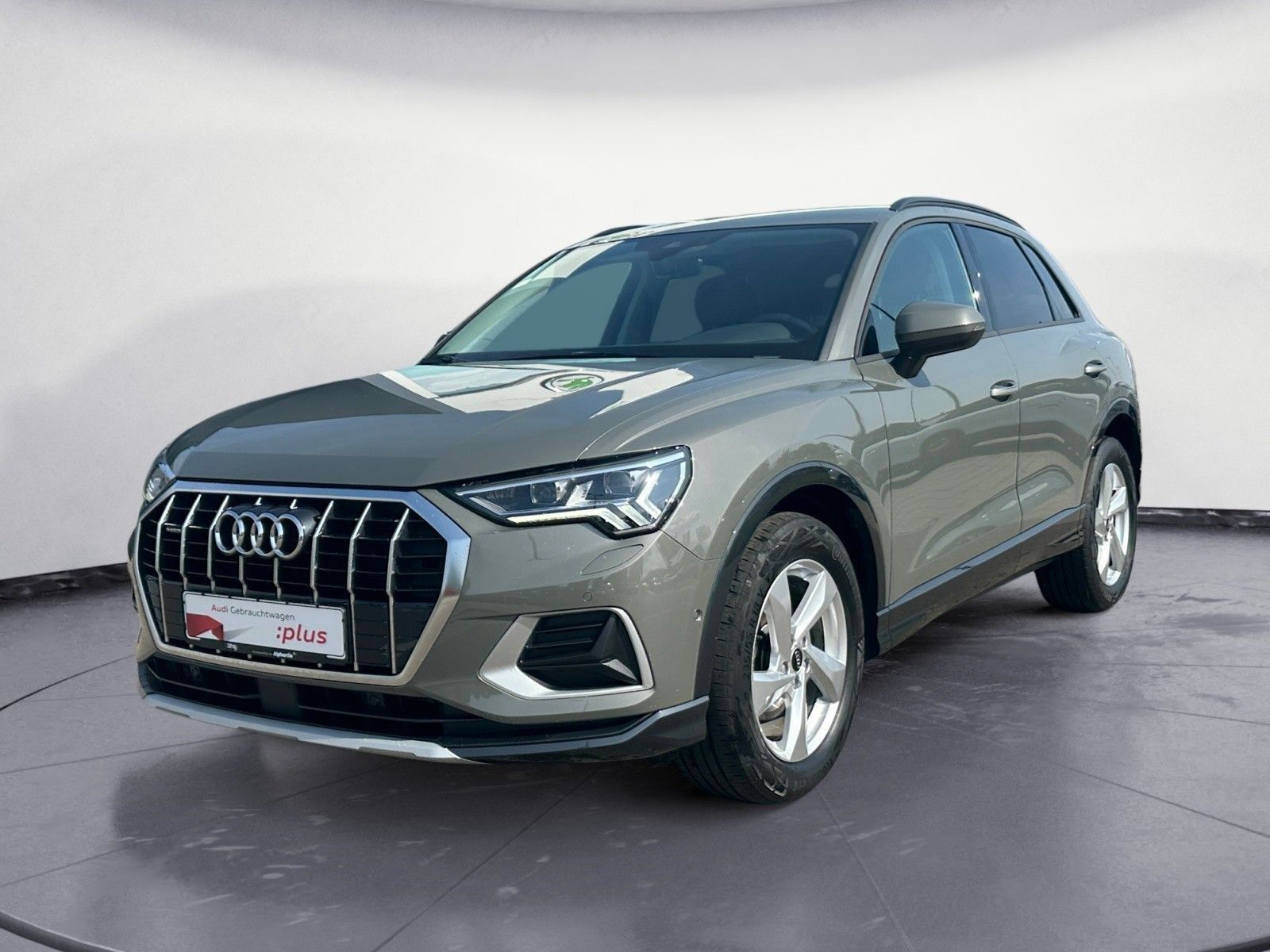 Audi Q3 35 TDI quattro advanced Standheizung Matrix imagem 2