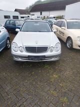 Mercedes-Benz E 500 AVANTGARDE Avantgarde mit  Panorama Dach - Mercedes-Benz E 500 aus 2003