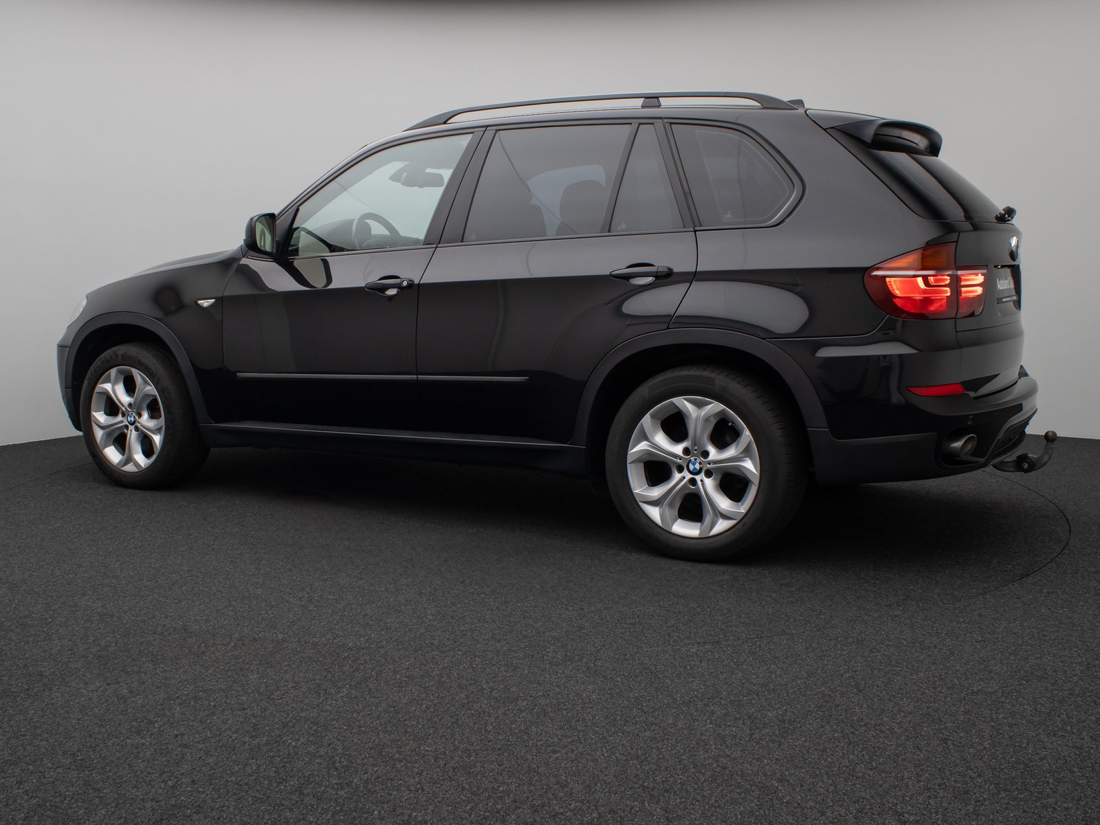 Fahrzeugabbildung BMW X5 xD40d Sport Panorama Kamera HUD HiFi SoftCL