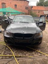 BMW 318i (390L) - BMW: 390l