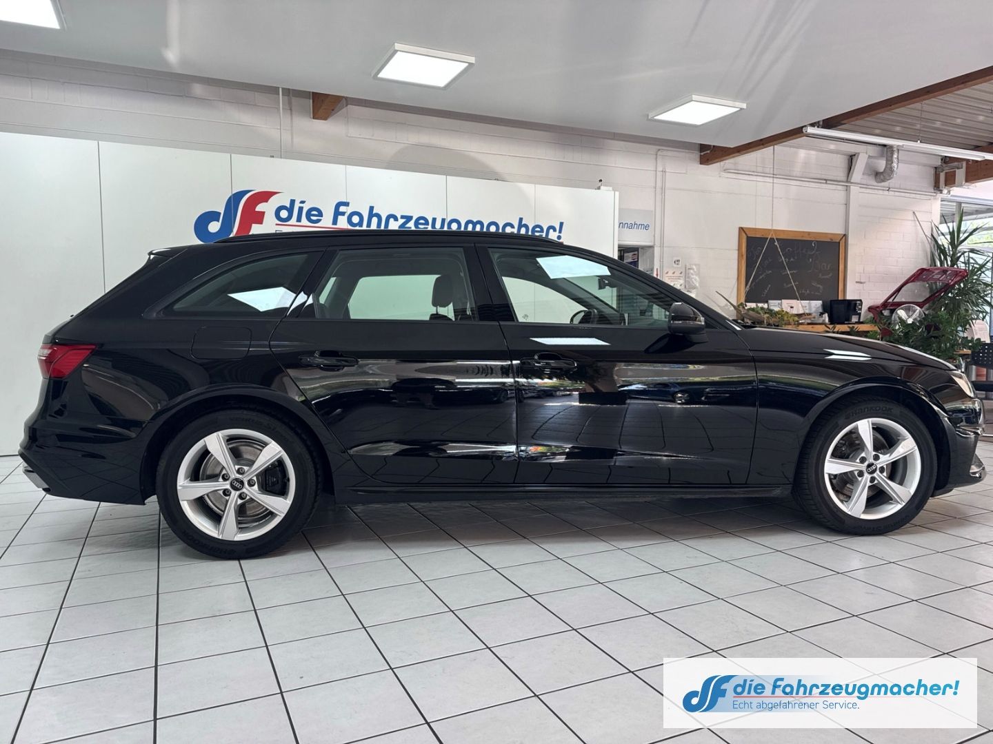 Fahrzeugabbildung Audi A4 Avant 35 TDI advanced 2.0 EU6d Navi LED 3-Zon