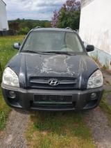Hyundai Tucson - gebrauchte Hyundai TUCSON aus dem Jahr 2004