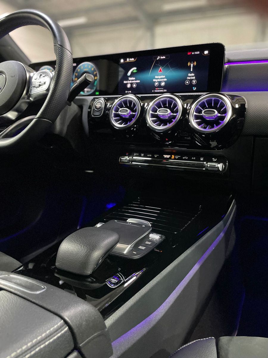 Fahrzeugabbildung Mercedes-Benz CLA 250 e Edition2020 AMG #Kamera#LED#Night