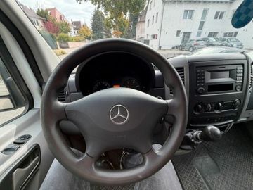 Mercedes Sprinter - 11
