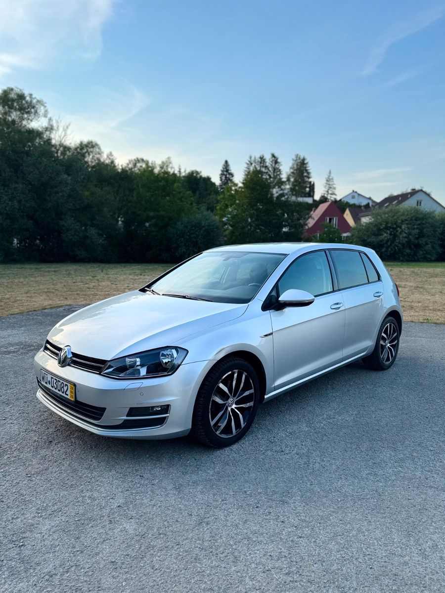 VW Golf 1.4 TSI 92kW DSG BMT LOUNGE LOUNGE